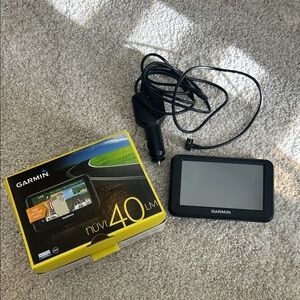 Garmin nüvi 40LM Black GPS with Charger